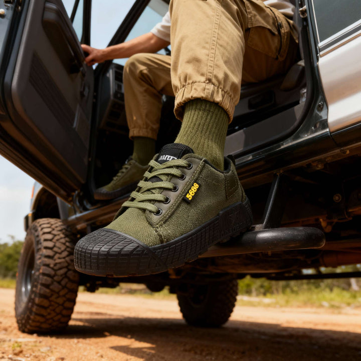 Vanguard Outdoor Sneakers