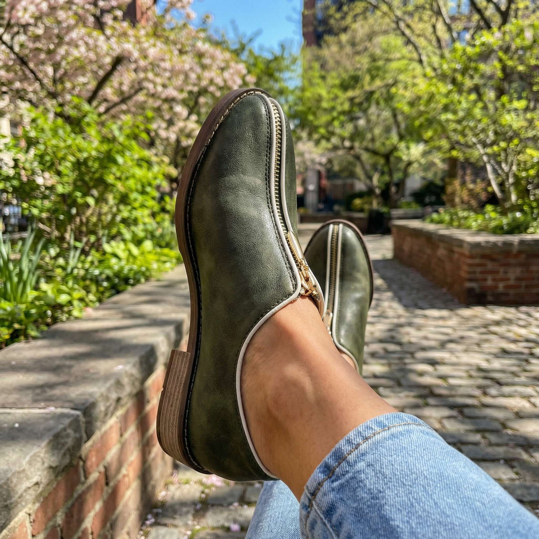 Larissa Low-Heel Zipper Shoes