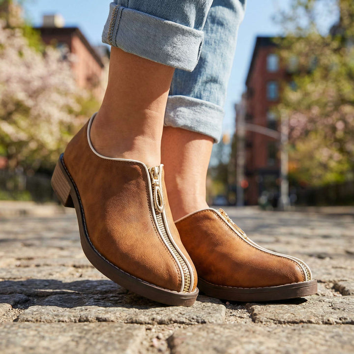 Larissa Low-Heel Zipper Shoes