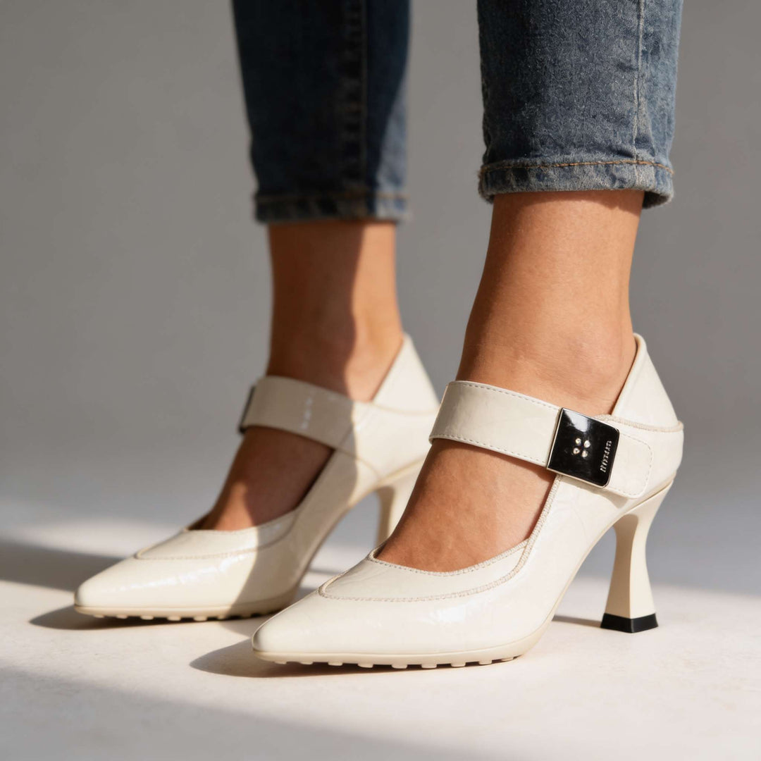 Courtney Spring Heels