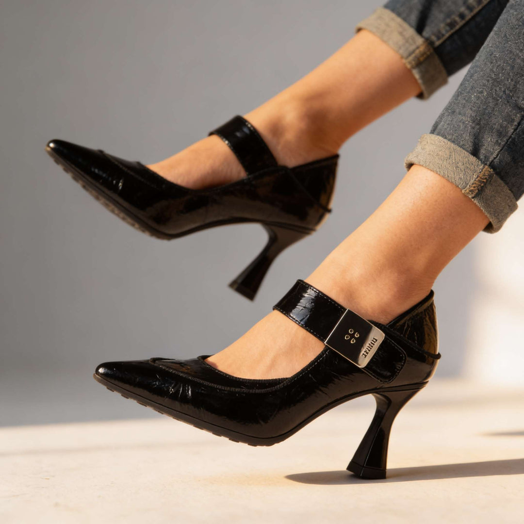 Courtney Spring Heels