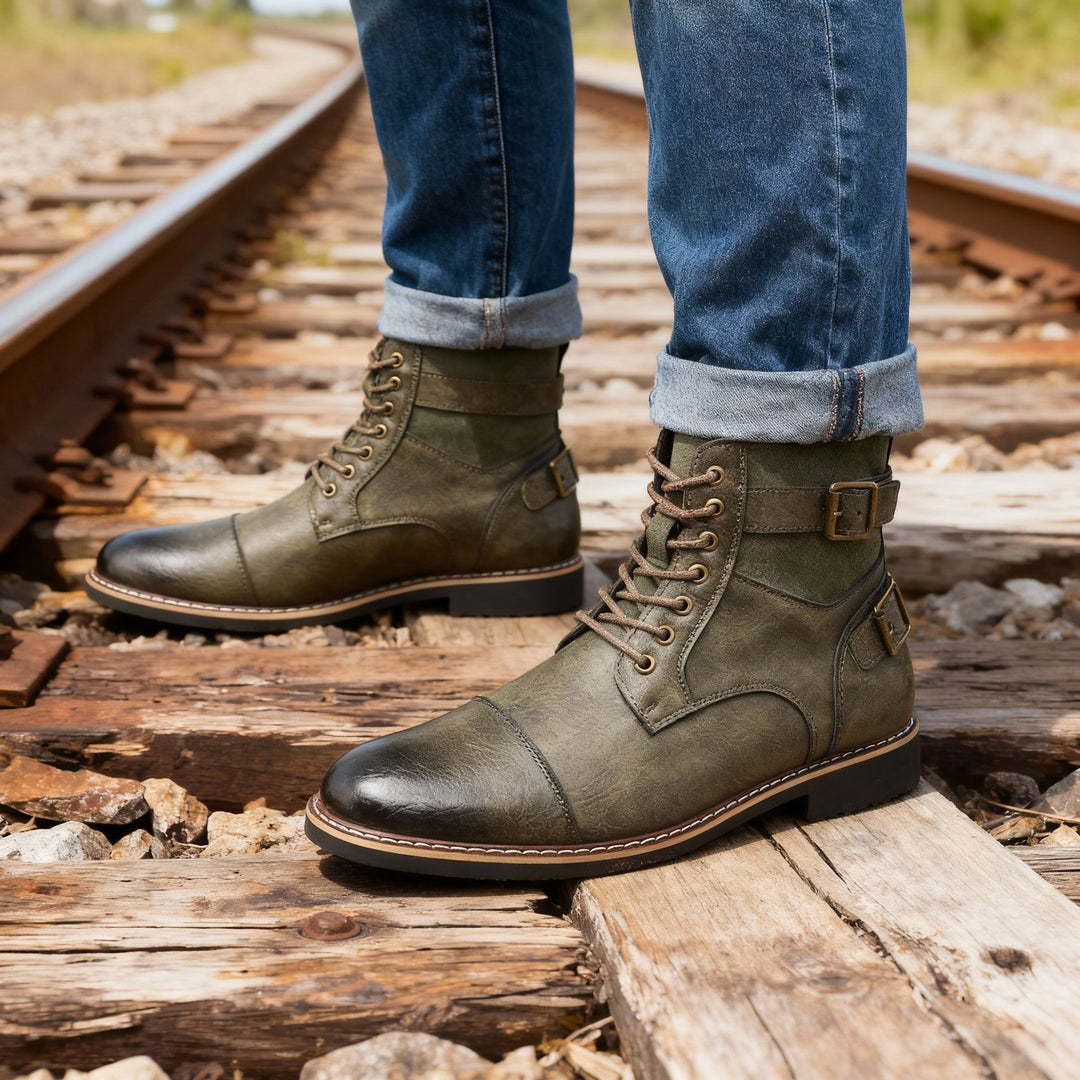 Mustang '05 Buckle Boots