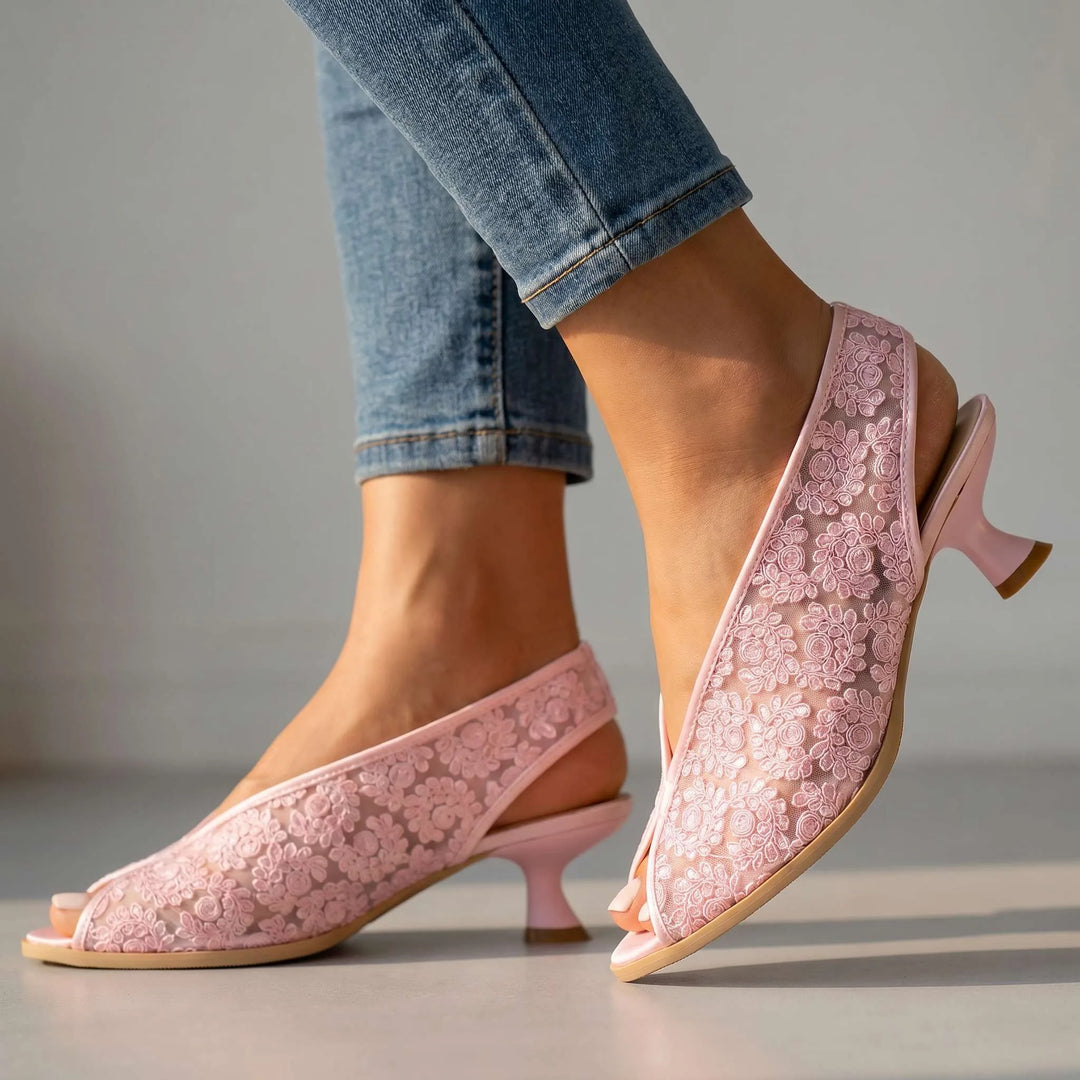 Womens lace heels (3).png