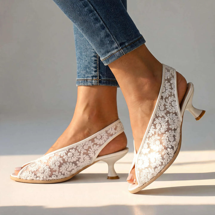 Womens lace heels (5).png
