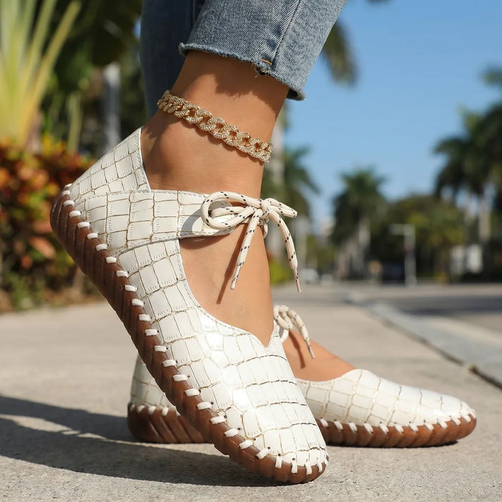 White Jessup Stitched Round-Toe Flats 1