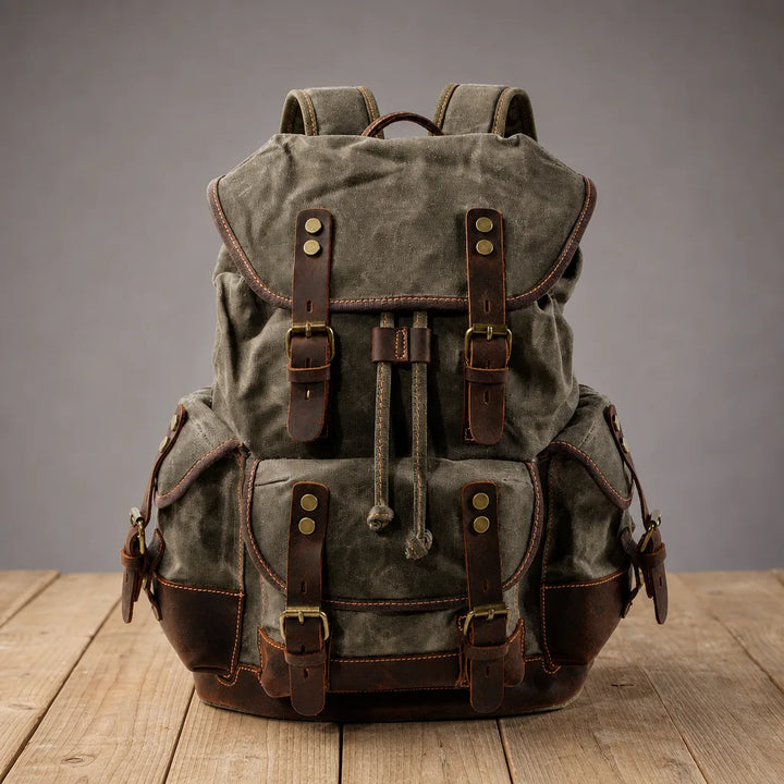 Leon Canvas Hiking Backpack - Color:Green