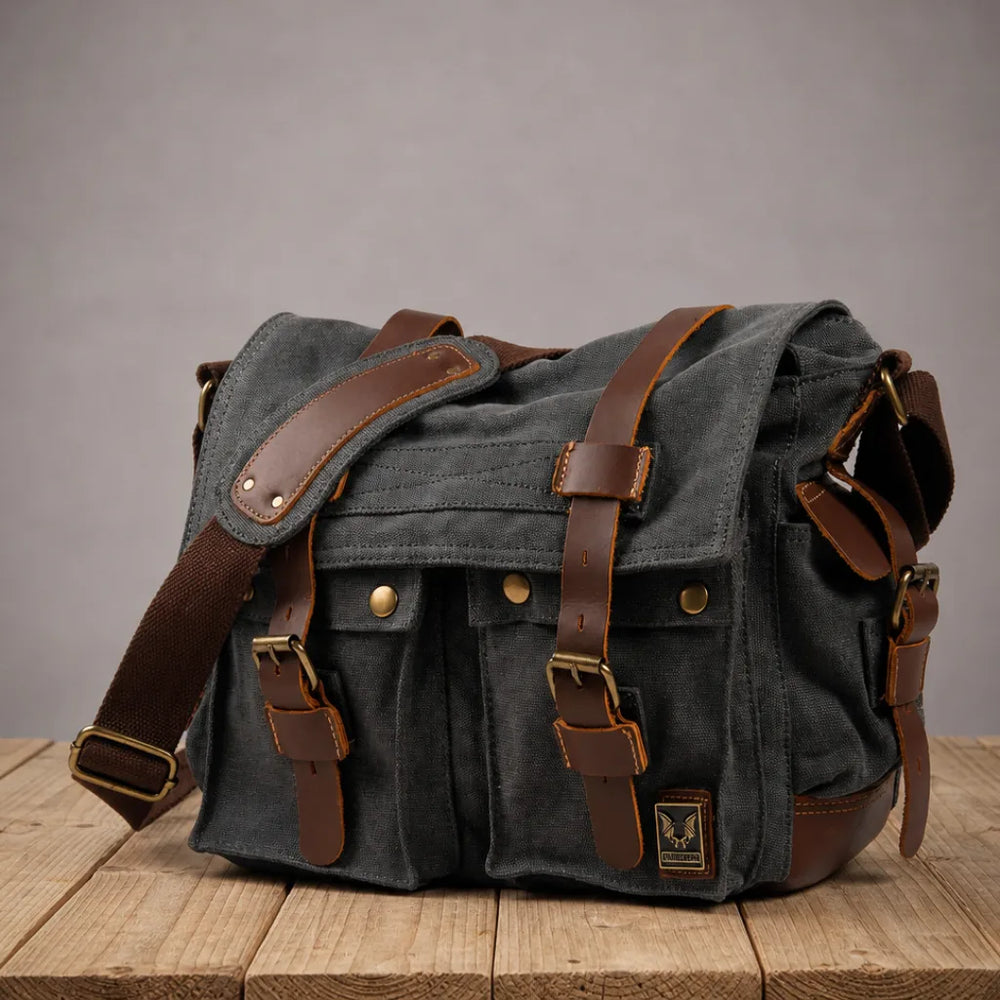 Men's Middleton Canvas Messenger Bag