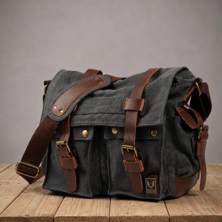 Men's Middleton Canvas Messenger Bag